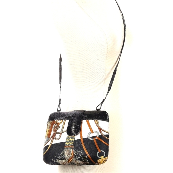 VINTAGE 70s Silk Blend Leather Shoulder Bag Made in the Philippines Gold Chain - Picture 4 of 11